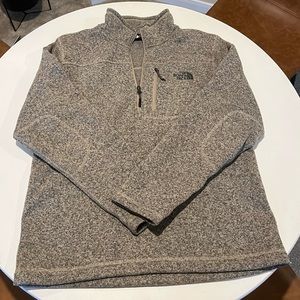 North Face Quarter Zip. Size Large
